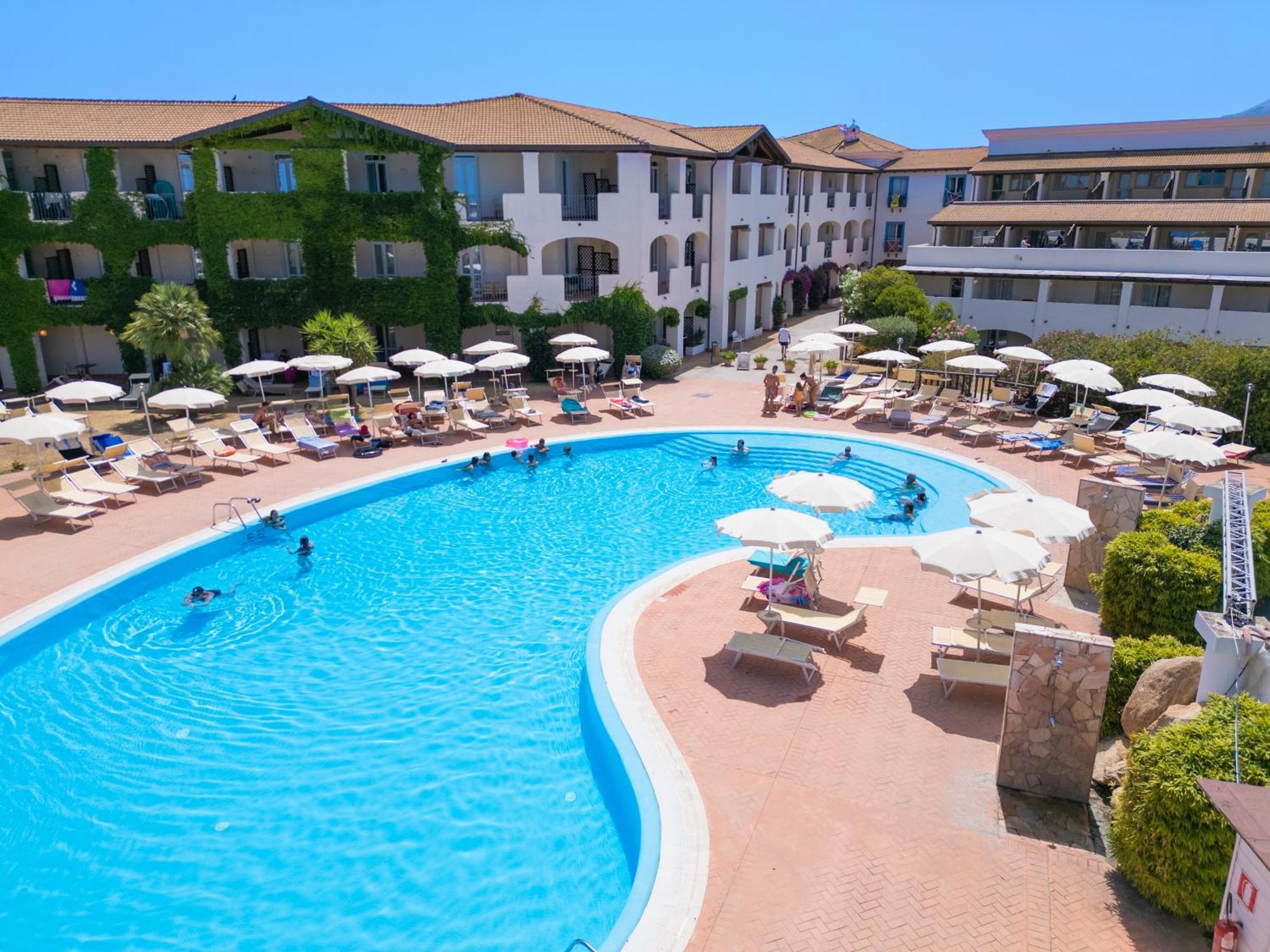 Cala Della Torre Resort La Caletta Exterior foto